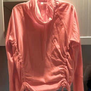 Lucy sweatshirt sz XL